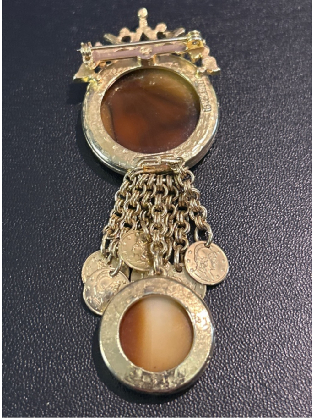 Women's vintage Florenza Gold & Brown intaglio Cameo Brooch with Coin Dangles - Picture 6 of 9